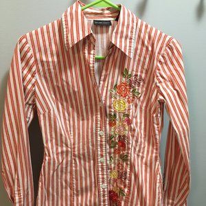 Red, white striped with floral NY & CO button up X